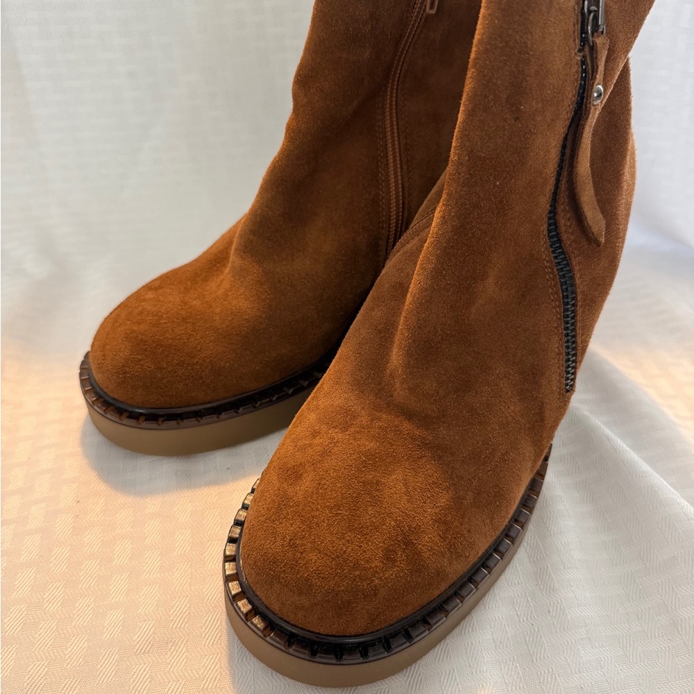 Steve Madden Brown Suede Moby Ankle Boots